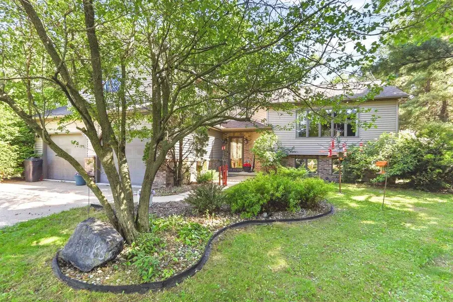 31523 Grotto Ave, Oakdale, WI 54660 - #3