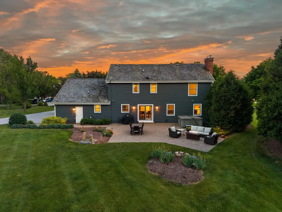 11912 N Lantern Ln, Mequon, WI 53092 - #3