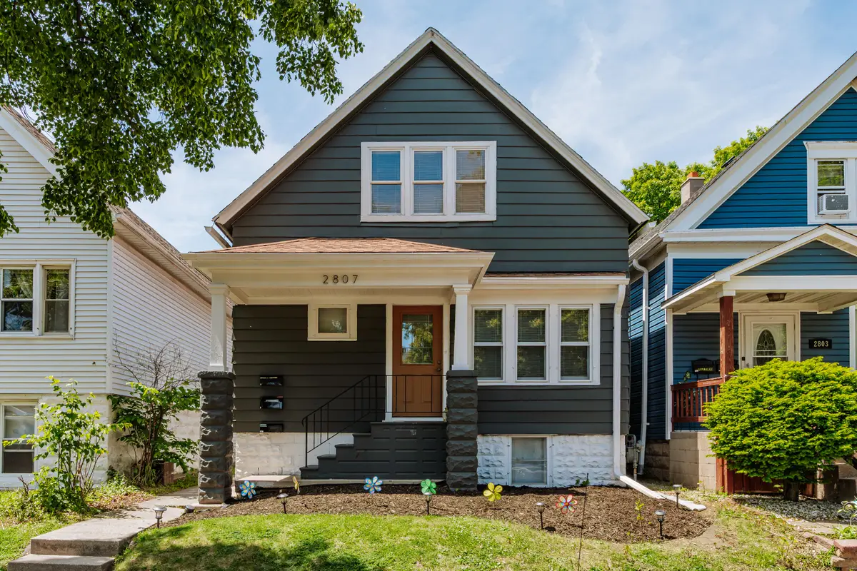 2807 S 9th St, Milwaukee, WI 53215 - #1