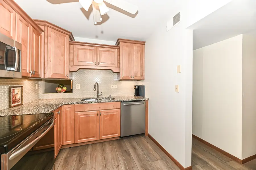 4215 N 100th St, Milwaukee, WI 53222 - #3