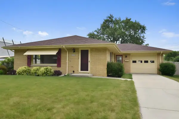 925 Virginia St, Racine, WI 53405