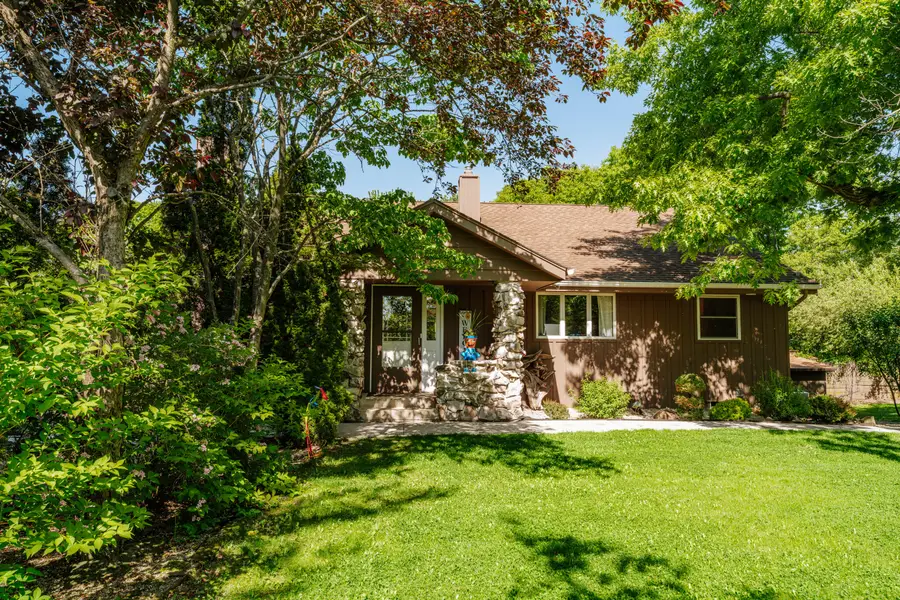 4440 Tennessee Rd, Caledonia, WI 53405 - #3