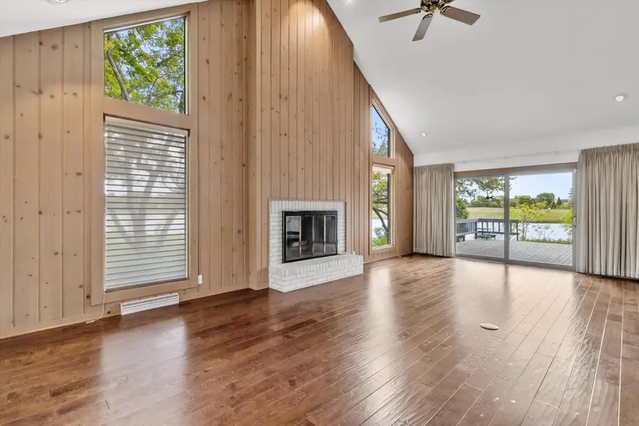 25 Lakewood Dr, Wind Point, WI 53402 - #3