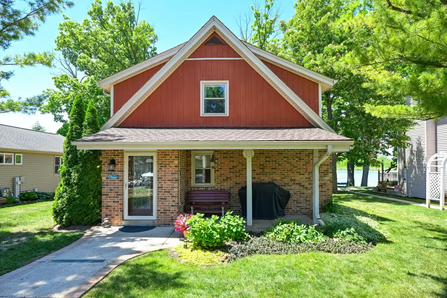 7926 E Long Lake Dr, Wind Lake, WI 53185 - #2
