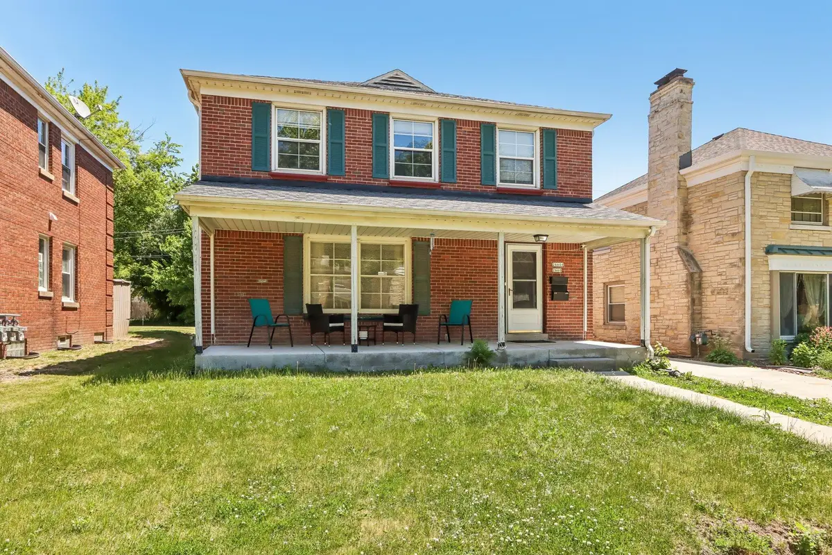 2660 N 63rd St, Wauwatosa, WI 53213 - #1