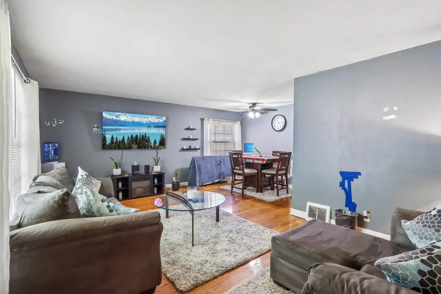 2660 N 63rd St, Wauwatosa, WI 53213 - #3