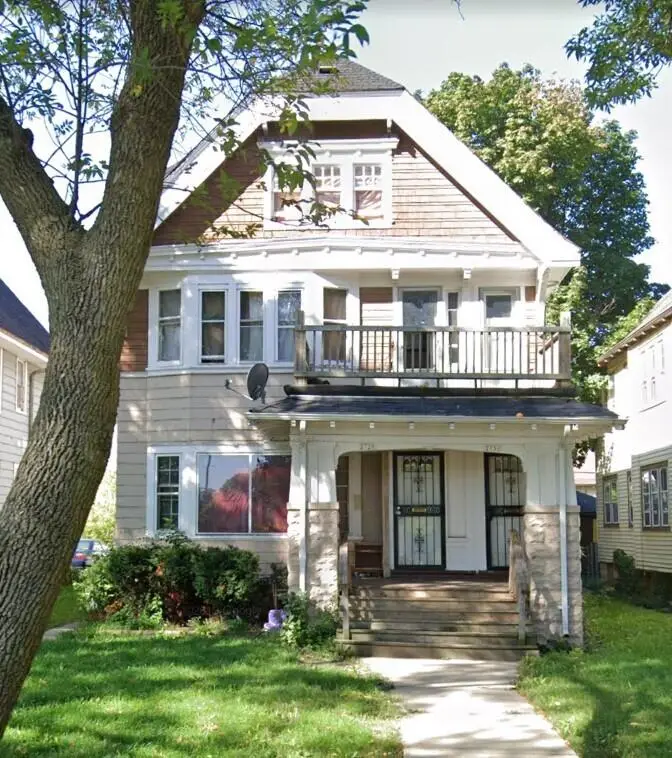 2729 N 36th St, Milwaukee, WI 53210 - #1