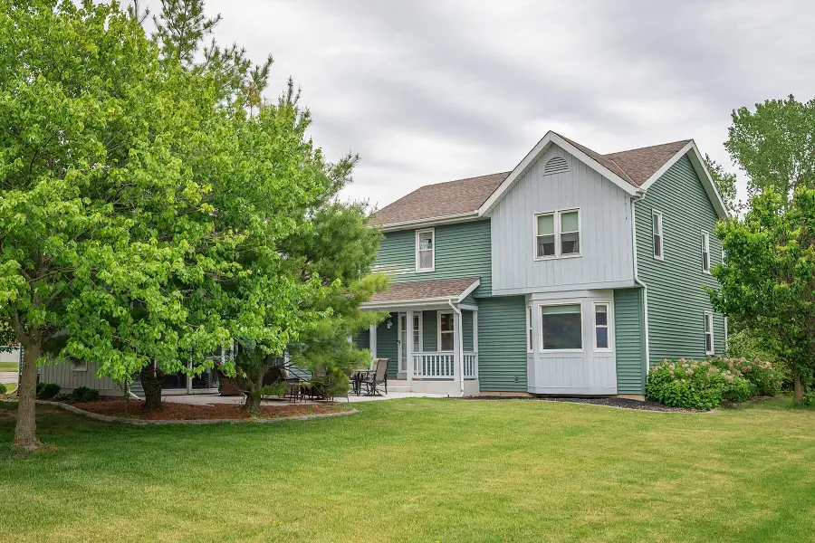 364 Plank Rd, Mukwonago, WI 53149 - #2