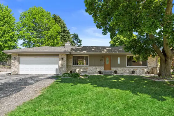 3521 Ascot Dr, Mount Pleasant, WI 53406