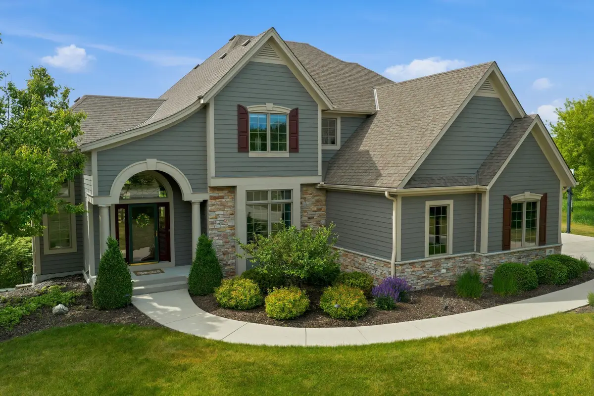 439 Pineview Ct N, Colgate, WI 53017 - #1