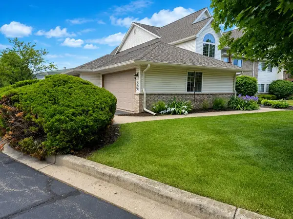 2205 N University Dr, Waukesha, WI 53188
