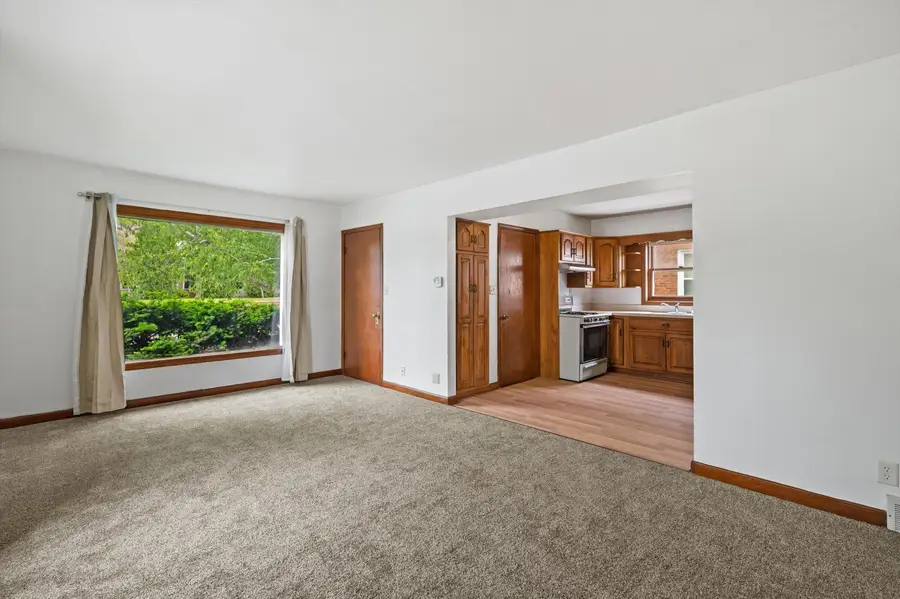 5317 W Hayes Ave, West Allis, WI 53219 - #2