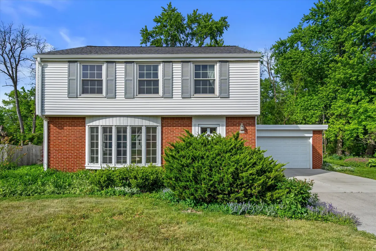 6060 N Alberta Ln, Glendale, WI 53217 - #1