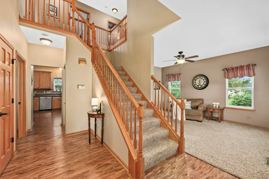 400 Cedar Bluffs Ct, Slinger, WI 53086 - #3