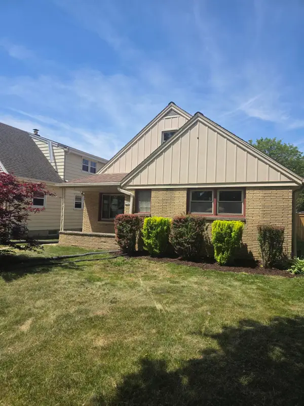 2545 S 66th St, Milwaukee, WI 53219