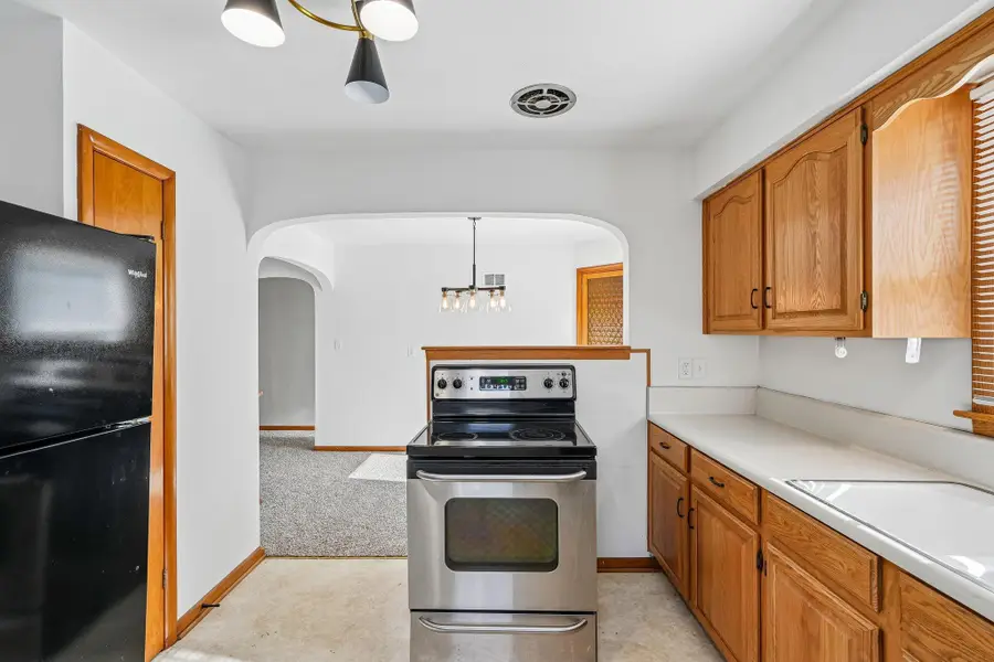 3316 S 60th St, Milwaukee, WI 53219 - #2
