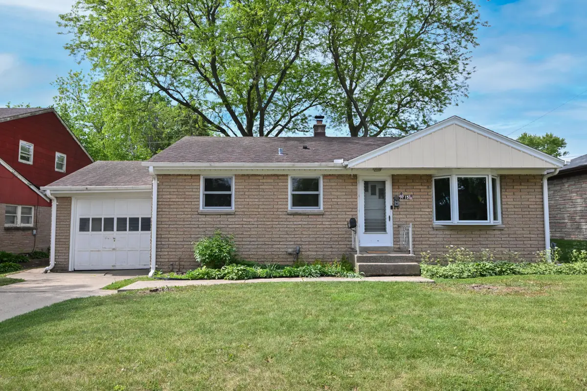 1715 Monroe Ave, South Milwaukee, WI 53172 - #1