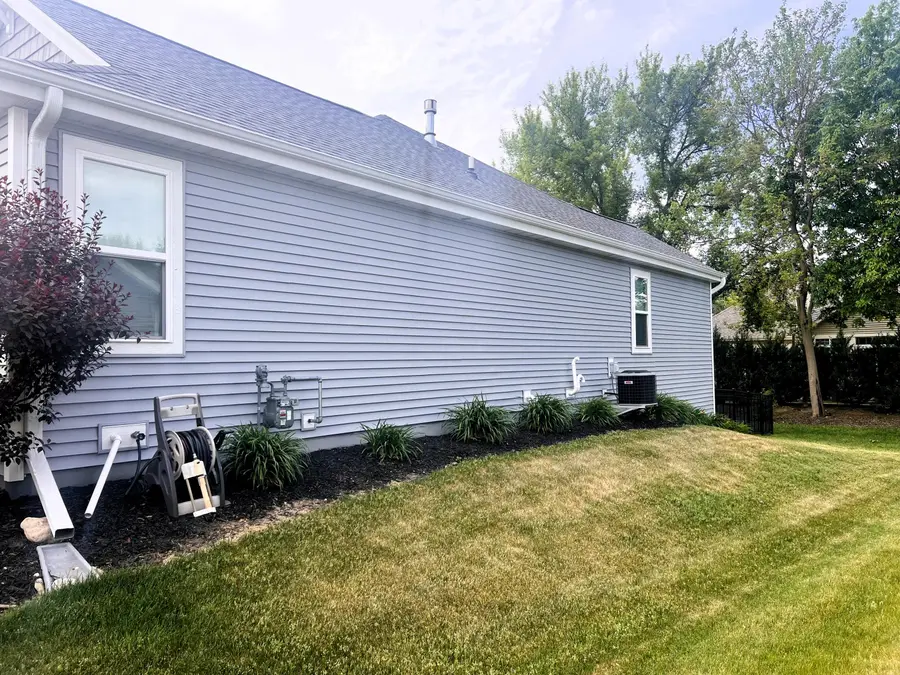 273 Silver Lake Trl, Oconomowoc, WI 53066 - #3