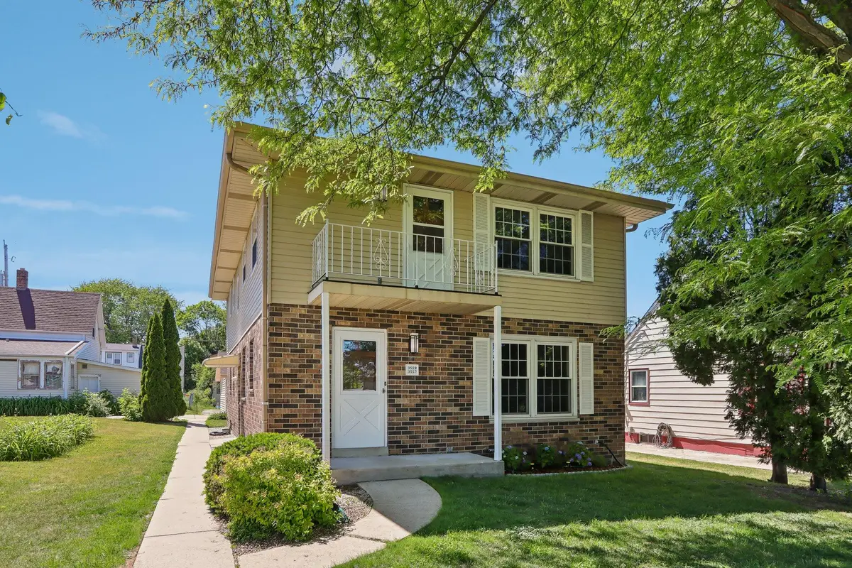 3557 S 33rd St, Greenfield, WI 53221 - #1