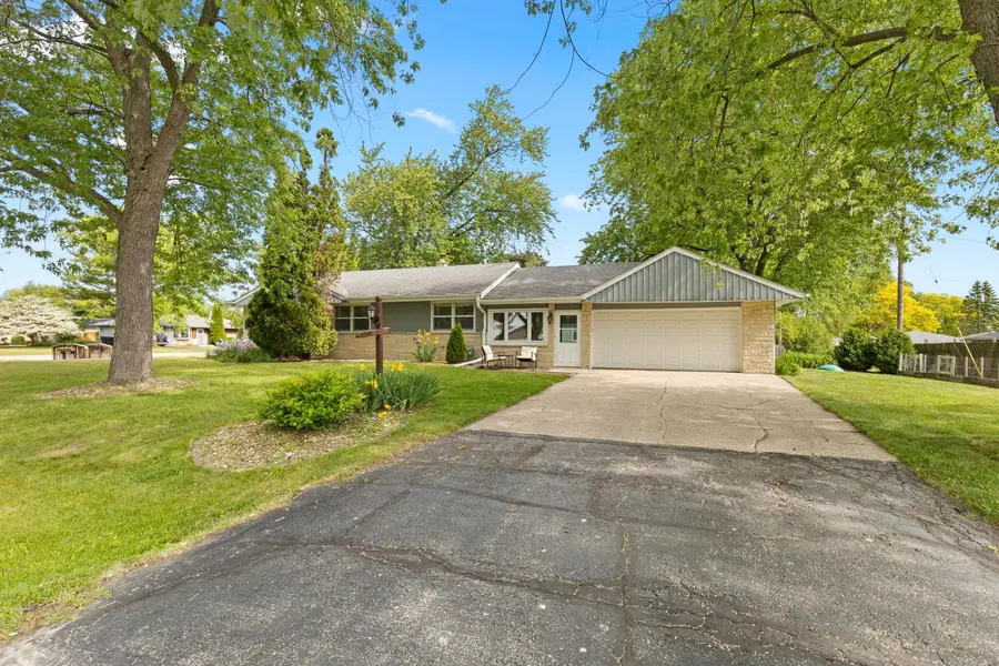 8024 N 62nd St, Brown Deer, WI 53223 - #2
