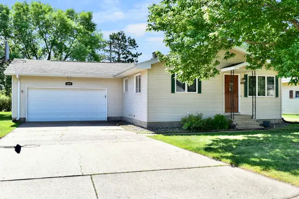 840 52nd Ave, Goodview, MN 55987