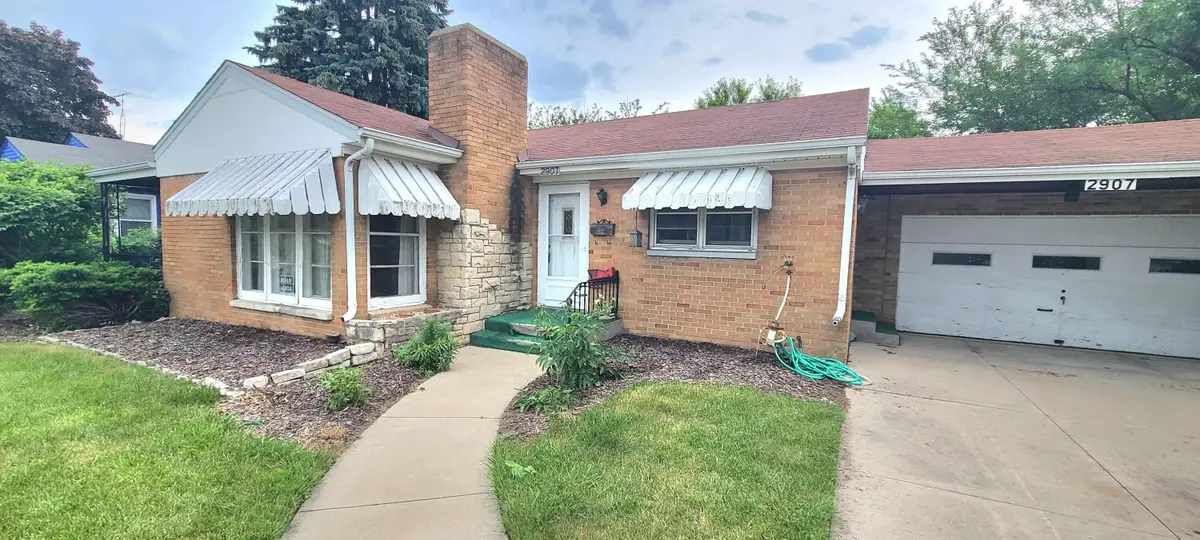 2907 West Blvd, Racine, WI 53403 - #1