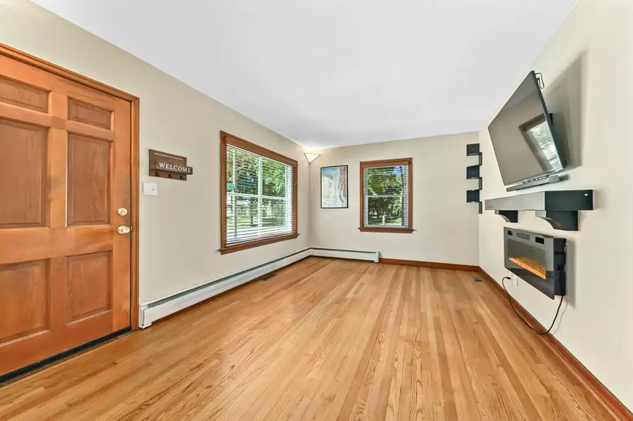 2802 S 47th St, Milwaukee, WI 53219 - #3