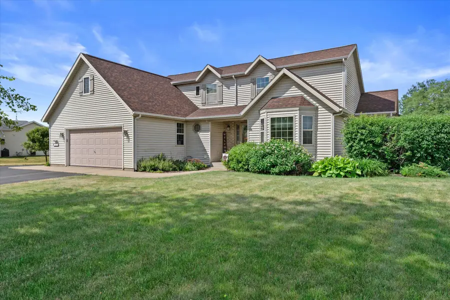 N7101 Lakeshore Ave, Sugar Creek, WI 53121 - #2