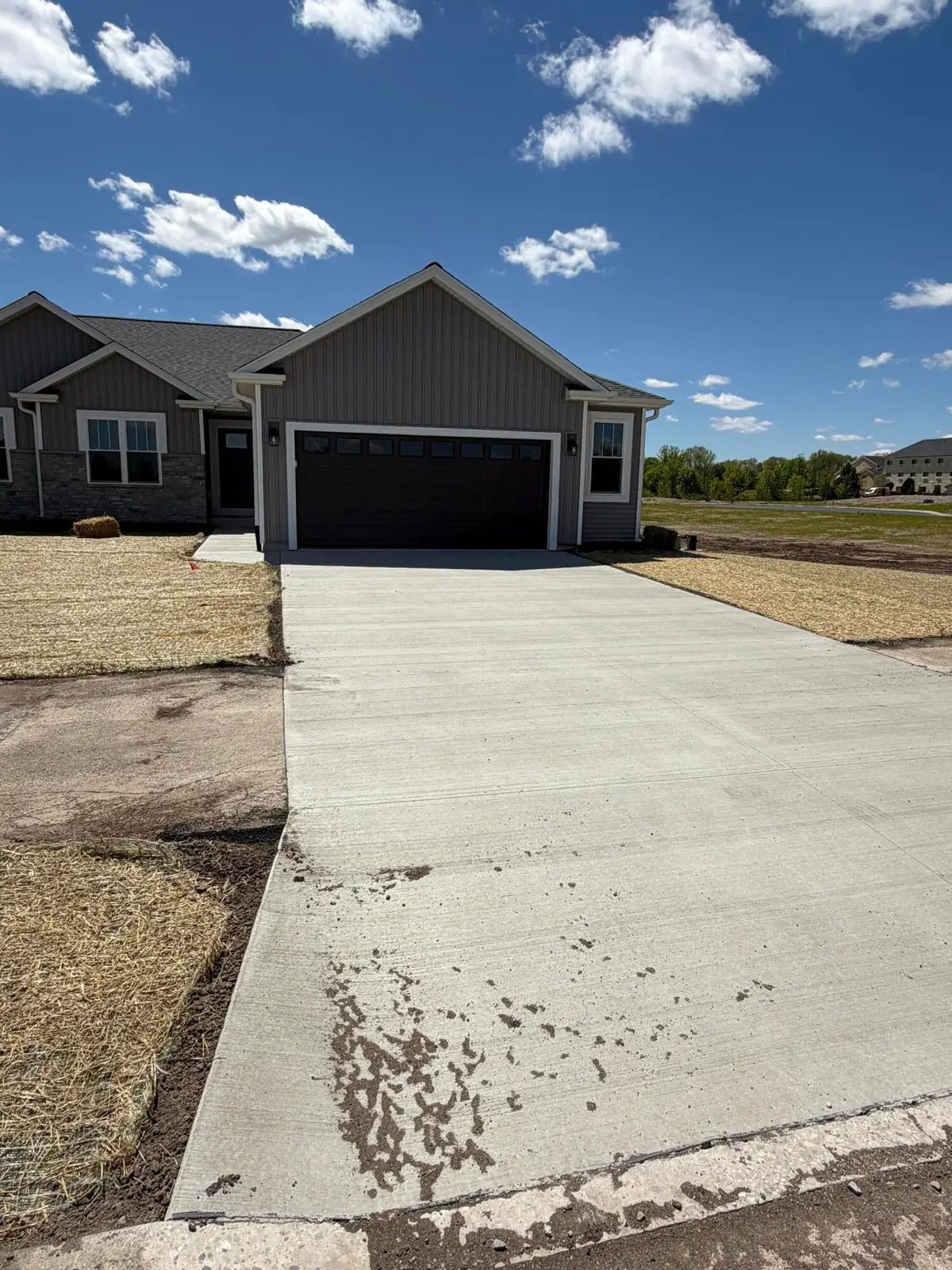 123 Resort Dr, Johnson Creek, WI 53038 - #1