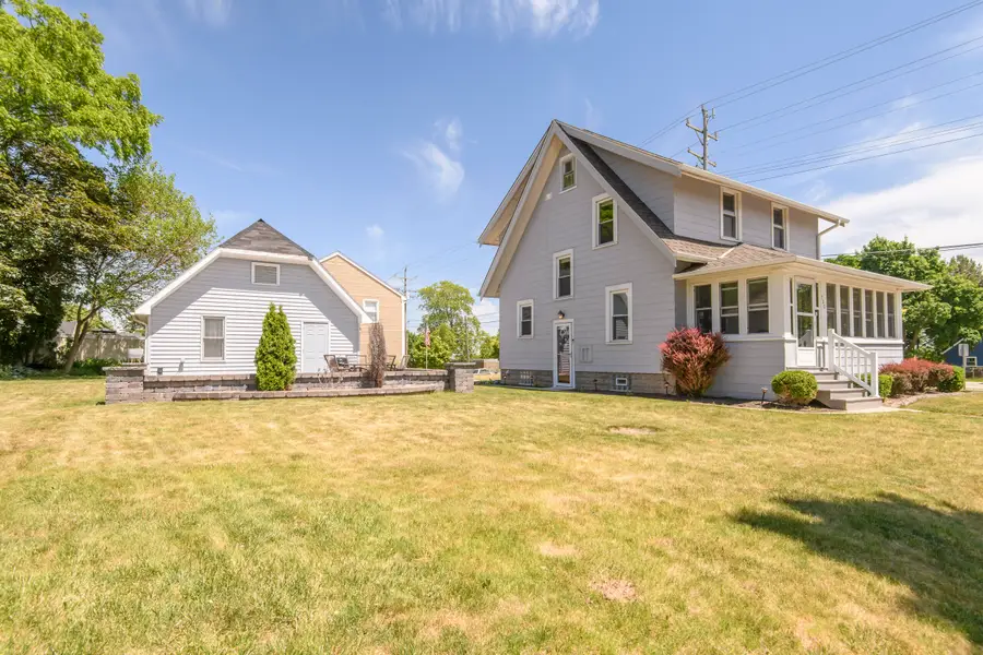 700 Chicago Ave, Waukesha, WI 53188 - #2