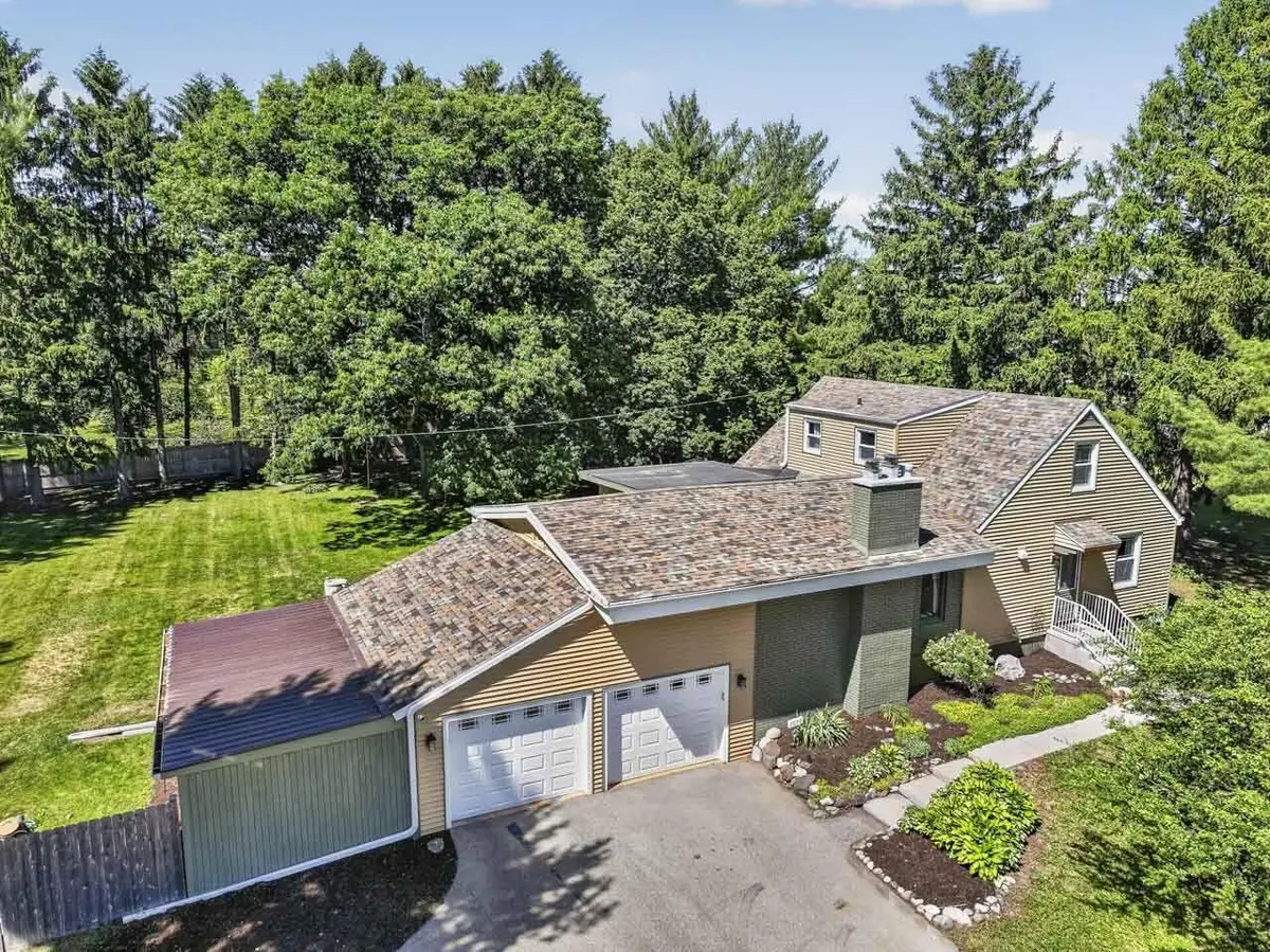 7072 Delview Ave, Delavan, WI 53115 - #1