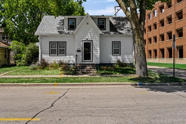 213-215 16th St N, La Crosse, WI 54601