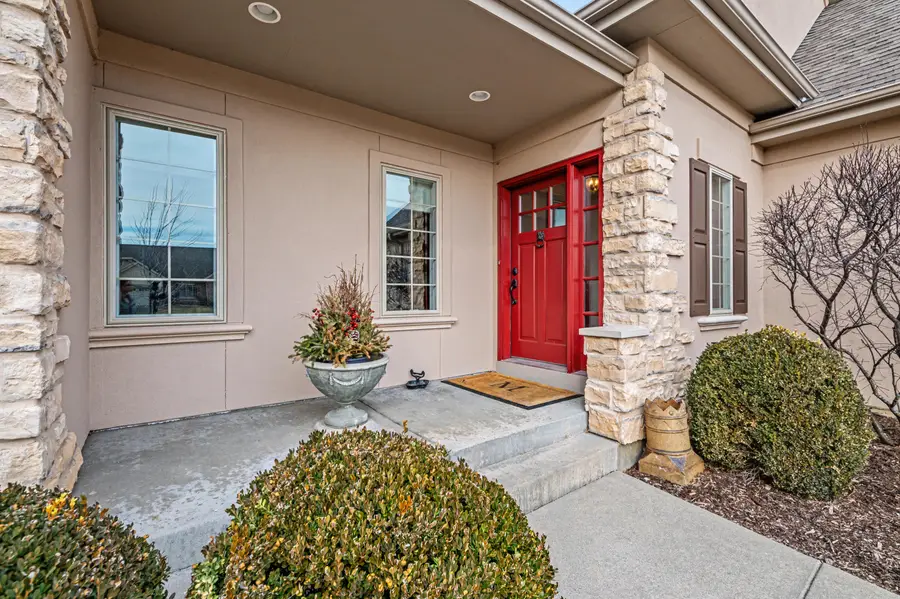 N35W23668 Auburn Ct, Pewaukee, WI 53072 - #3