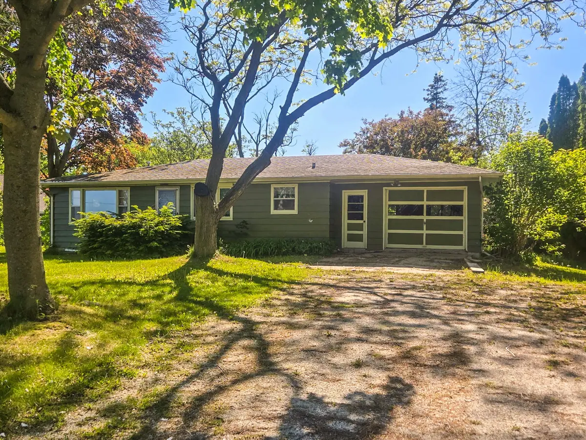 5232 Cth B, Kossuth, WI 54220 - #1
