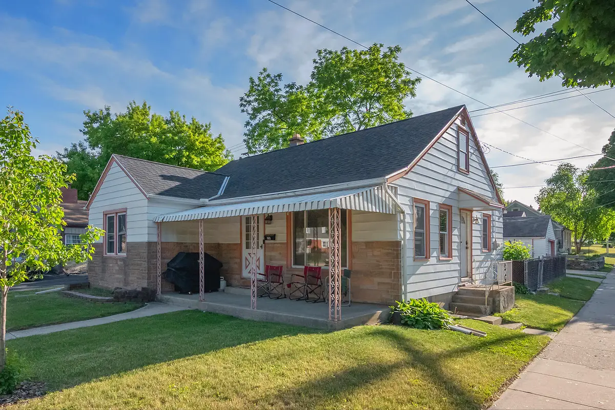 1603 S 92nd St, Milwaukee, WI 53214 - #1