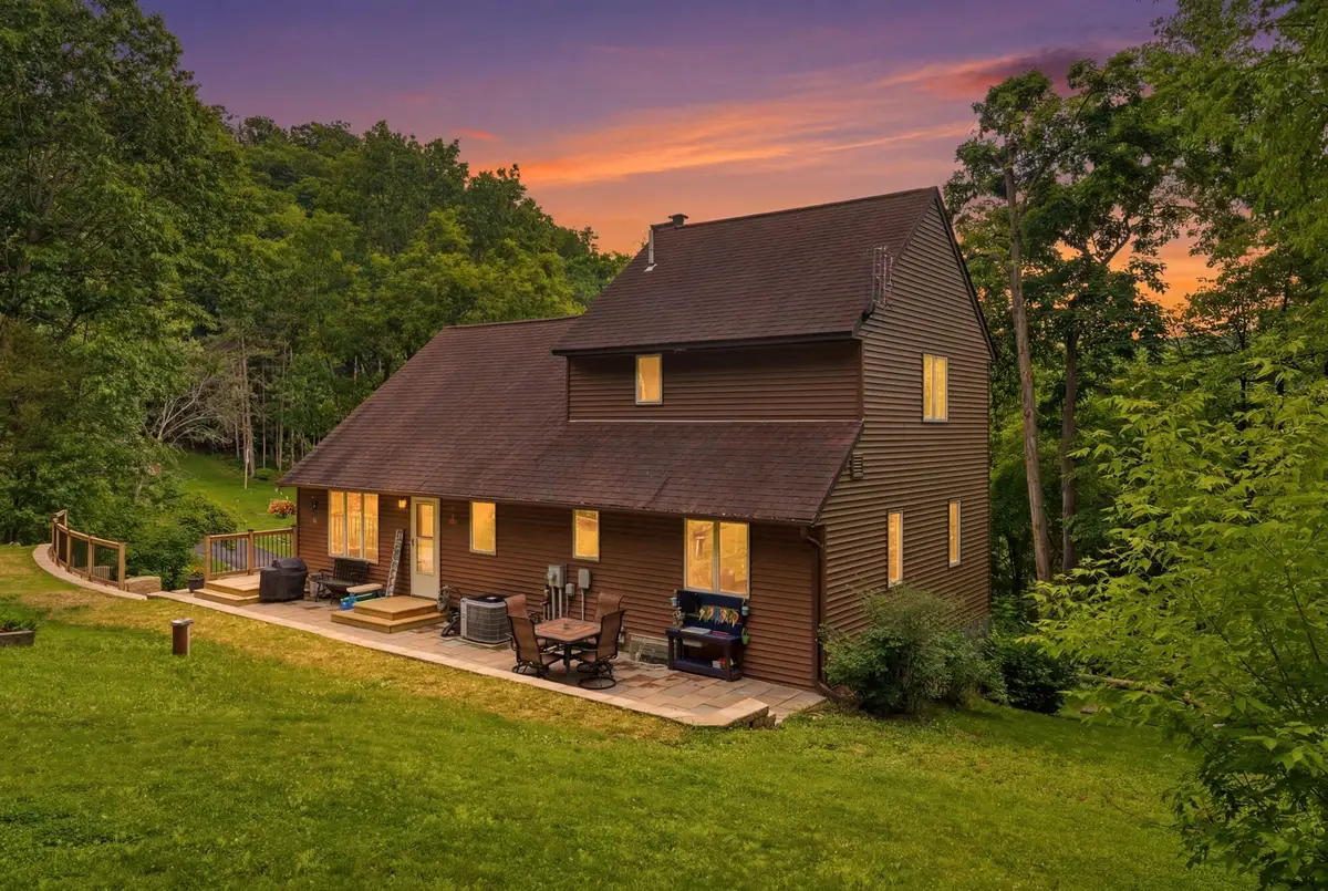 W3886 Hickory Trce, Greenfield, WI 54601 - #1