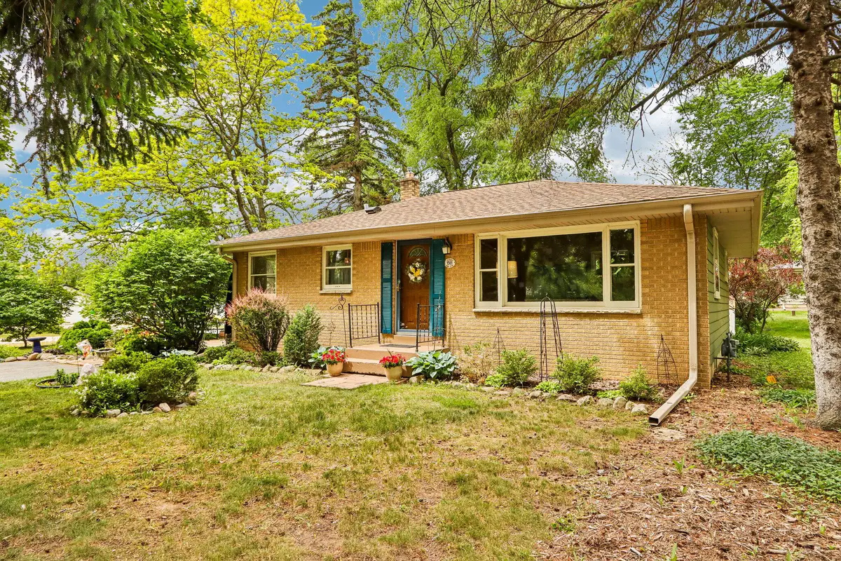 1561 S 169th St, New Berlin, WI 53151 - #1