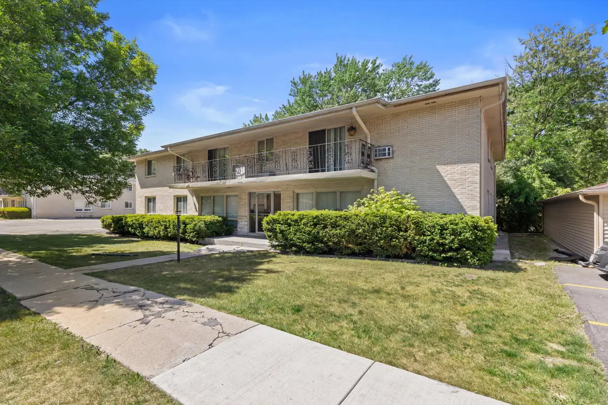 10112 W Sharon Ln, Milwaukee, WI 53225 - #1