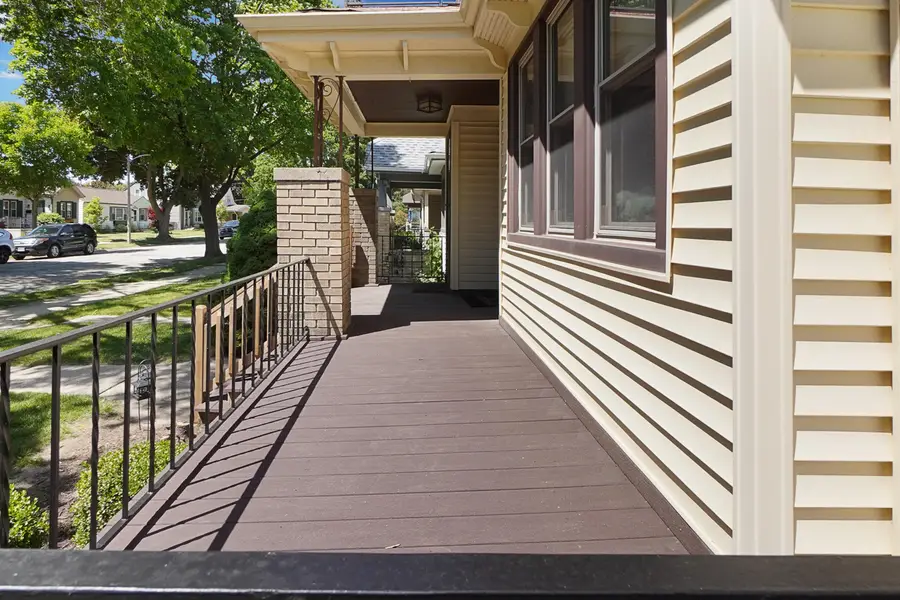 3154 S Nevada St, Milwaukee, WI 53207 - #3