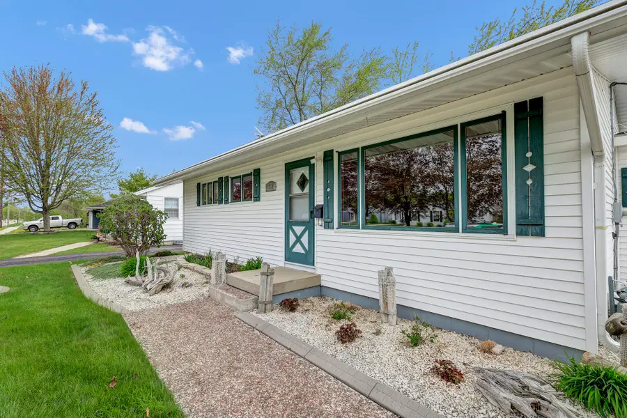 1718 Nagle Ave, Manitowoc, WI 54220 - #3