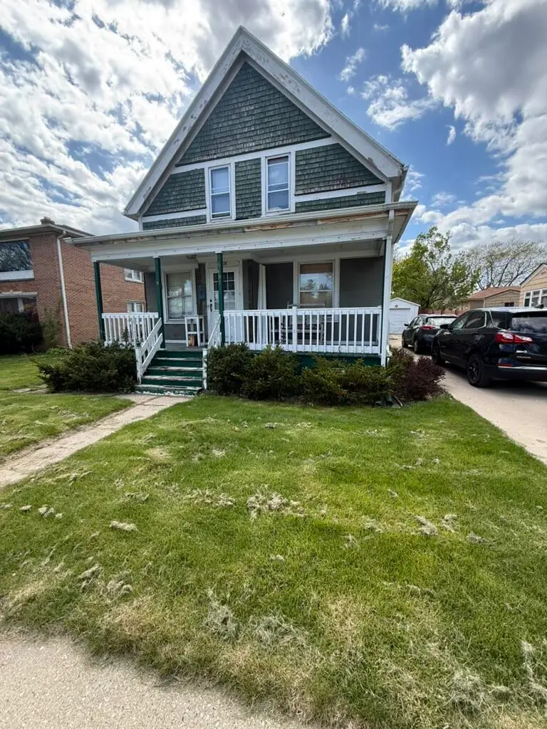 5681 N 42nd St, Milwaukee, WI 53209 - #2