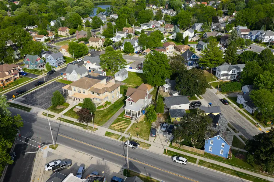 711 N Fourth St, Watertown, WI 53098 - #2