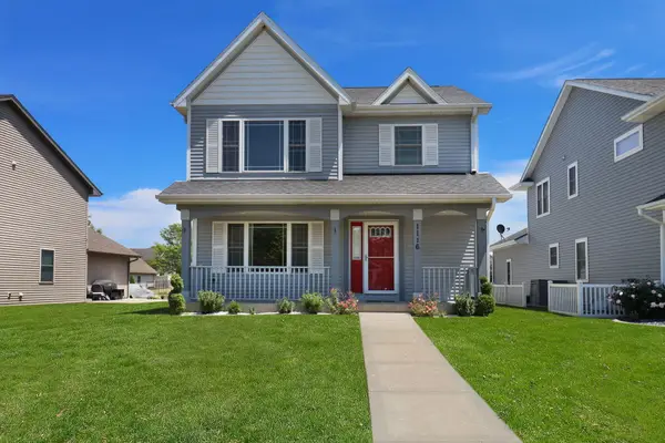 1116 Springbrook Dr, Burlington, WI 53105