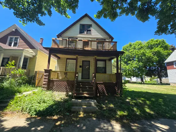 2945 N 23rd St, Milwaukee, WI 53206