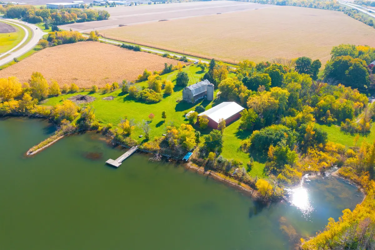 W4264 Sporleder Rd, Geneva, WI 53121 - #1