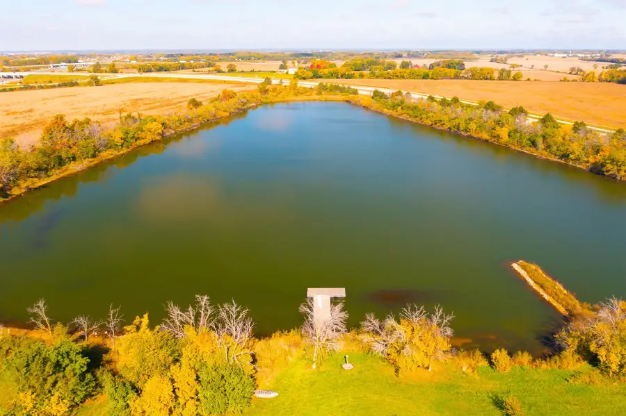 W4264 Sporleder Rd, Geneva, WI 53121 - #3
