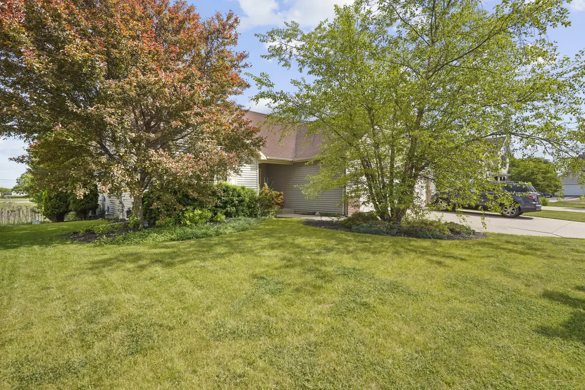 8206 61st St, Kenosha, WI 53142 - #1