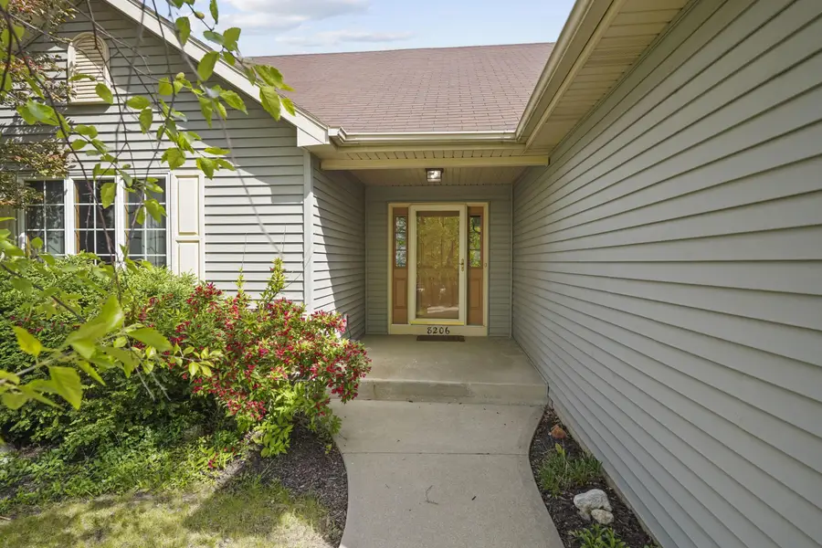 8206 61st St, Kenosha, WI 53142 - #2