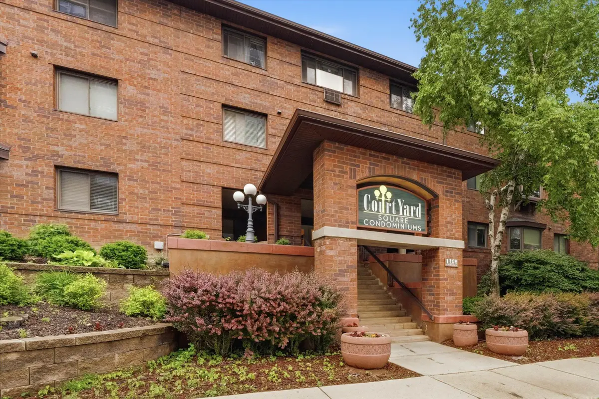 1108 N Milwaukee St, Milwaukee, WI 53202 - #1