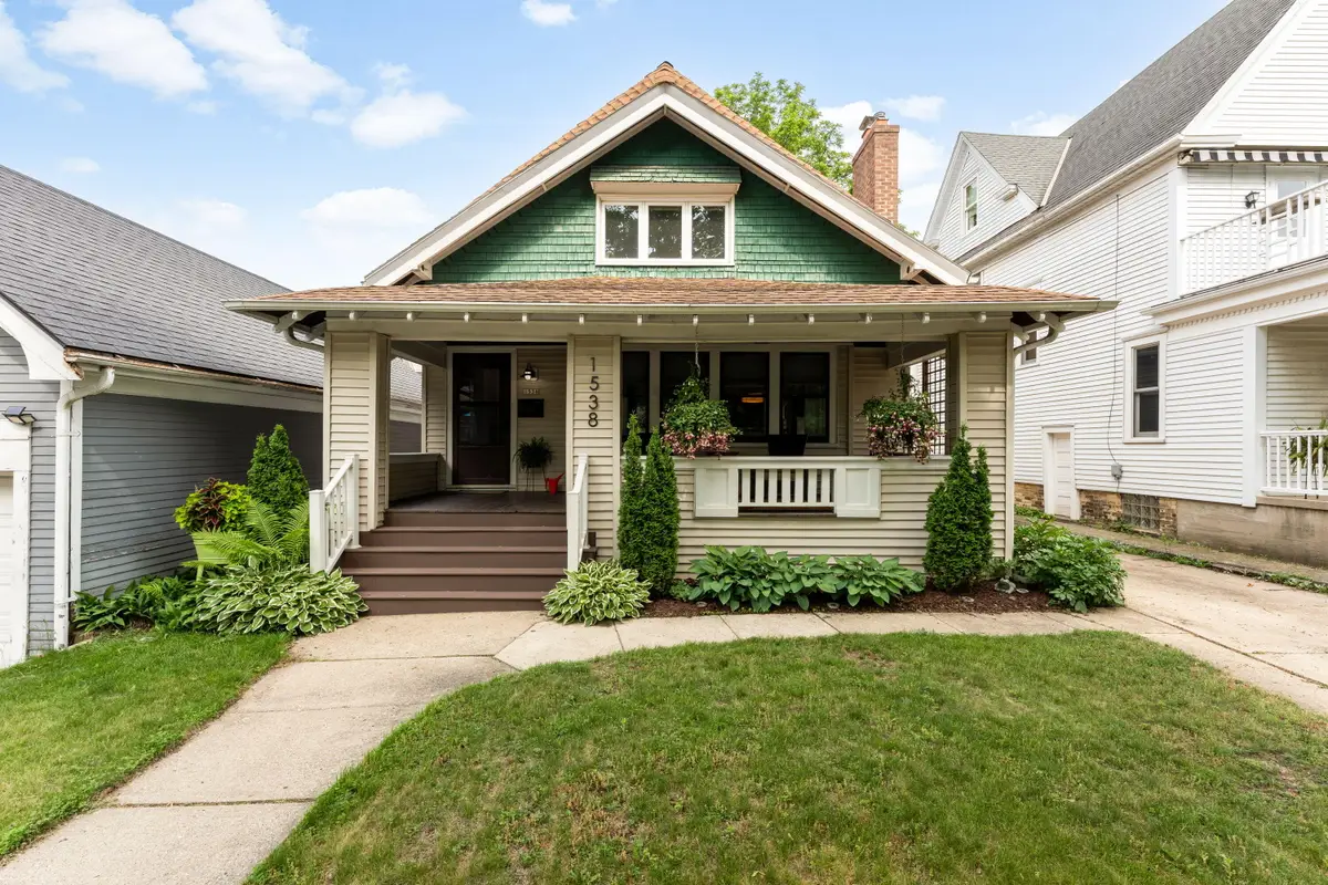1538 N 70th St, Wauwatosa, WI 53213 - #1